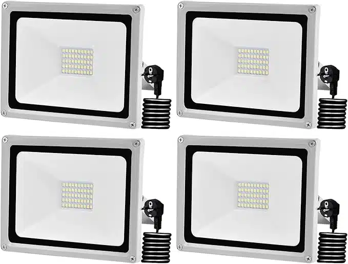 61AXe8IESWL._AC_SX679_ Viugreum LED reflektor – 4 kosi 100 W - slika 1